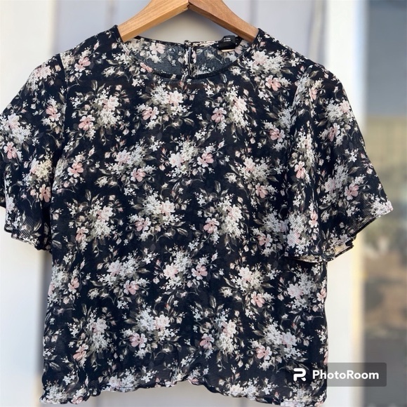 Club Mónaco Crop Top Short Sleeve Floral Blouse - Picture 1 of 4